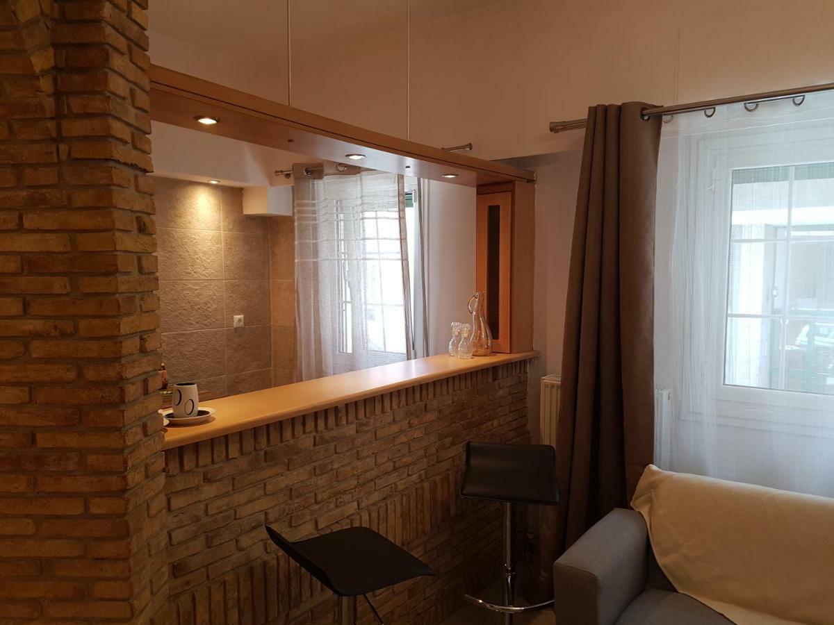 John Beauty 50m2, Metro And Acropolis 5' Apartment