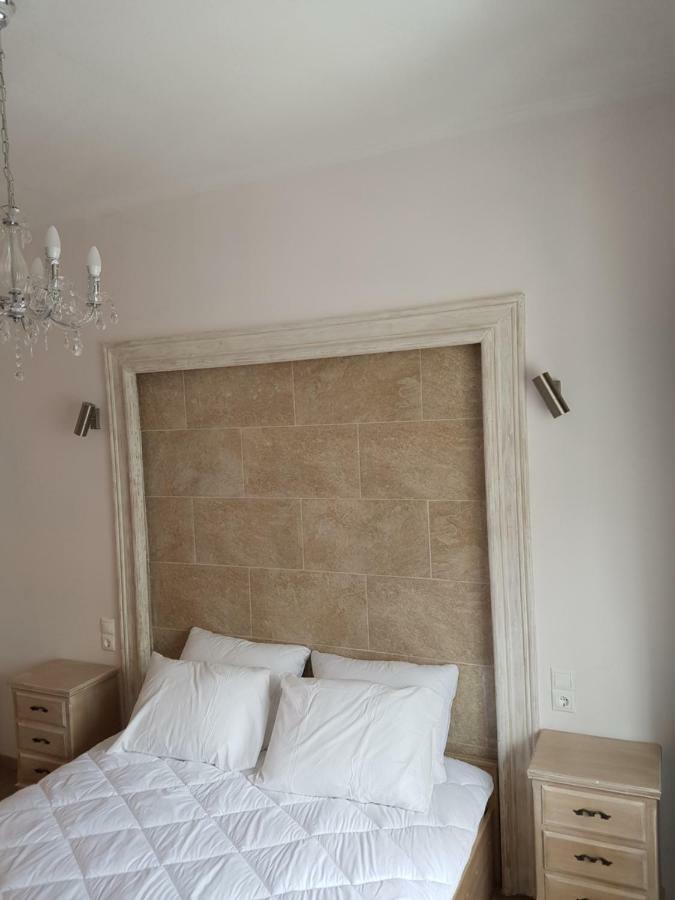 John Beauty 50m2, Metro And Acropolis 5' Apartment *