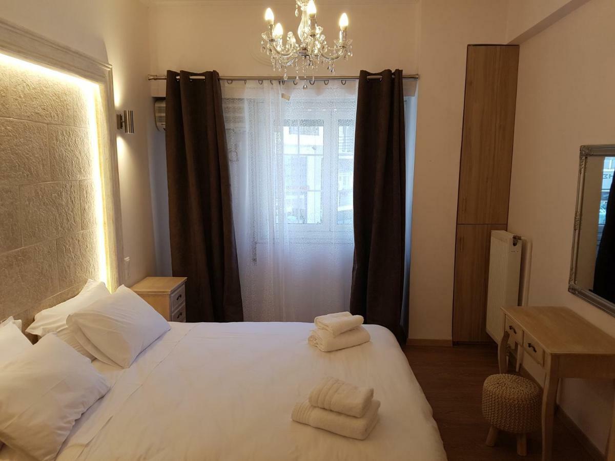 Apartment John Beauty 50m2, Metro And Acropolis 5' *