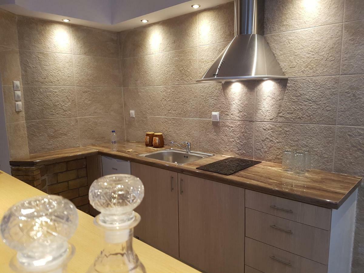 John Beauty 50m2, Metro And Acropolis 5' Apartment